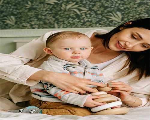 广西供卵生子包成功,失独家庭艰辛求子，试管助孕喜迎龙凤胎！